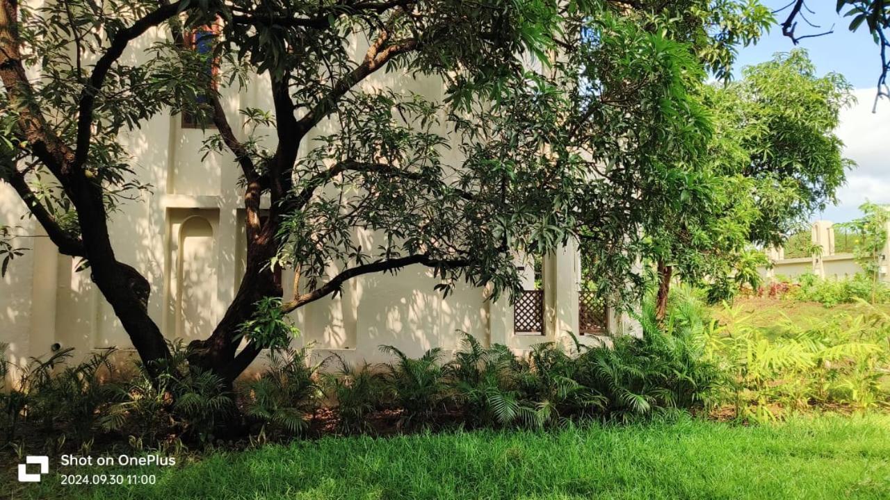 Le Casa Lion Resort A Premium Resort In Sasan Gir Exterior photo