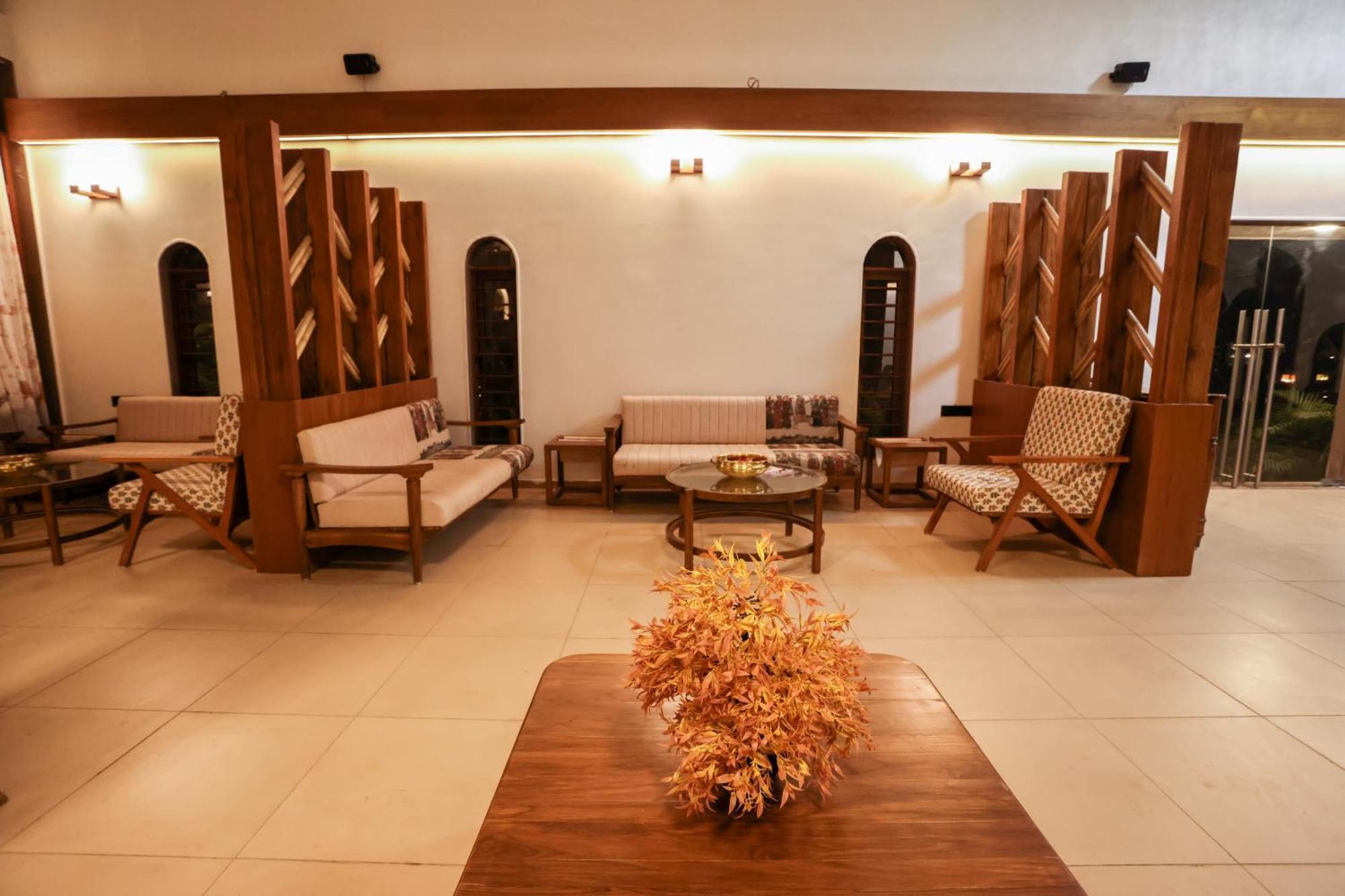 Le Casa Lion Resort A Premium Resort In Sasan Gir Exterior photo